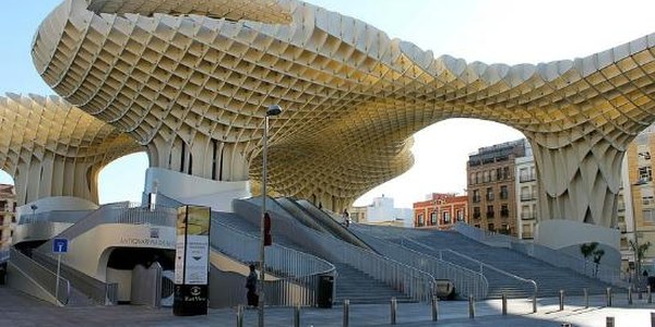 Aeterna Antígonas