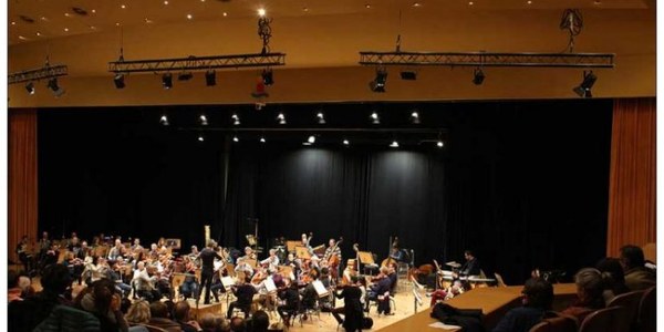 Ensayo público. Música de la Ópera "Andrea Chénier" de U. Giordano