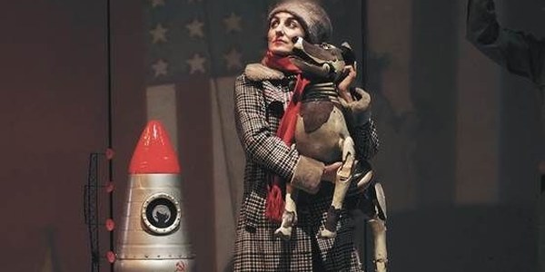Teatro.   ‘Laika’, de la Compañía Xirriquiteula Teatre