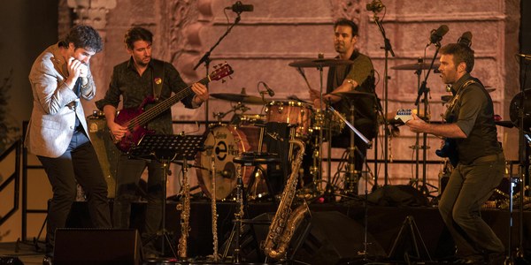 Diego Villegas & Electric Band