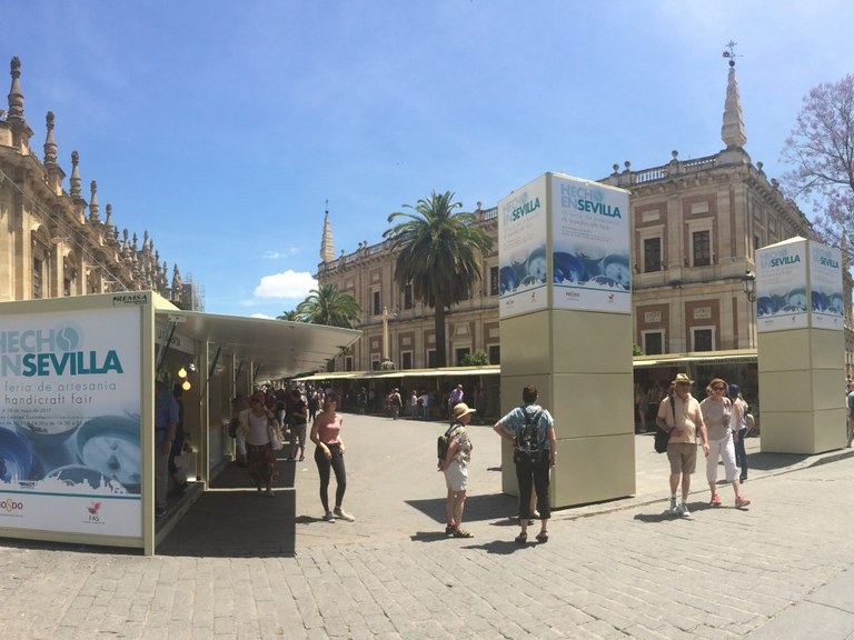 mercado artesanal.jpg