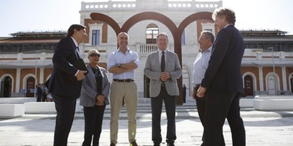 (01/05/2017) El nuevo Mercado de Abastos de Puerta de la Carne abrirá sus puertas este mes de junio tras casi 20 años de permanencia en las instalaciones provisionales