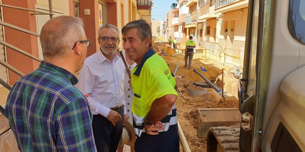 Arranca la reurbanización del acerado de las calles Igualdad, Serenidad, Libertad y Generosidad de Palmete, en el Distrito Cerro-Amate, en el proceso de reurbanización integral del barrio con 5 millones de presupuesto