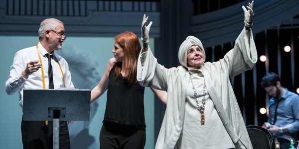Concha Velasco vuelve al Teatro Lope de Vega con ‘El funeral’, de Manuel M. Velasco