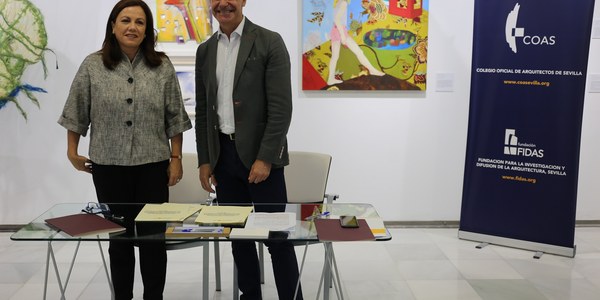 El Ayuntamiento y el Colegio de Arquitectos de Sevilla firman el convenio que permitirá presentar la tramitación telemática de las licencias y acortar los plazos de obras y apertura de negocios