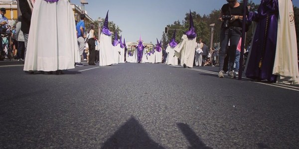 El Ayuntamiento adelanta al próximo miércoles el Plan Especial de Movilidad para la Semana Santa 2019 con la peatonalización total de Campana y amplía la información sobre los aparcamientos disponibles y  los horarios de carga y descarga