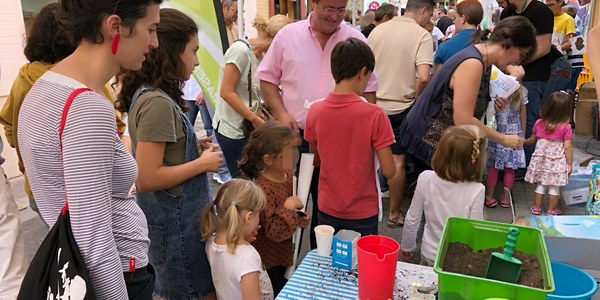 El Ayuntamiento celebra el gran éxito del Día sin Coche en la calle Águilas y abrirá esta semana un proceso de participación para la reordenación de la calle