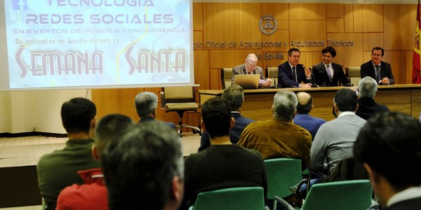 El Ayuntamiento celebra una jornada técnica sobre la aplicación de la tecnología y la gestión de redes sociales en grandes eventos como la Semana Santa