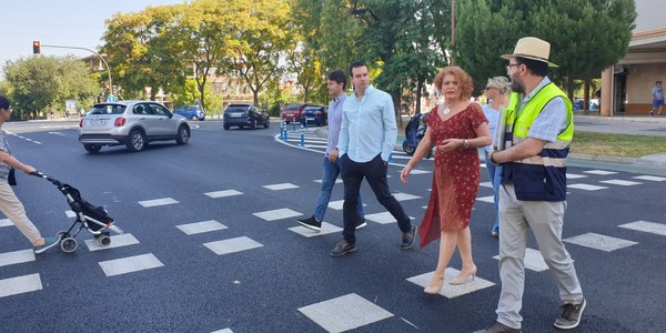 El Ayuntamiento concluye la repavimentación de la Avenida de las Ciencias en el distrito Este-Alcosa-Torreblanca