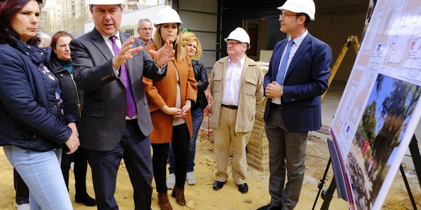 El Ayuntamiento construye tres equipamientos vecinales en Cerro-Amate, Sevilla Este y Pino Montano con una inversión de un millón de euros