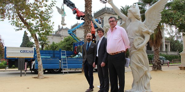 El Ayuntamiento culmina la segunda fase de la restauración de las Victorias Aladas del Parque de María Luisa con la reposición de otras 7 esculturas tal y como fueron concebidas en 1914