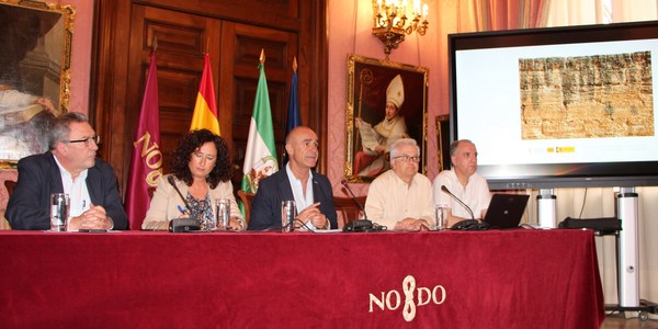 El Ayuntamiento impulsa el proyecto de restauración y consolidación de la muralla de la Macarena que obtiene el informe favorable de la Comisión Provincial de Patrimonio Histórico
