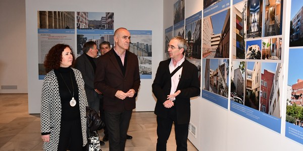 El Ayuntamiento muestra en una exposición la historia, el presente y el futuro de la vivienda social