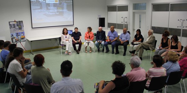 El Ayuntamiento pone en funcionamiento este mes los nuevos contenedores soterrados del Polígono Sur e inicia una campaña de información para su buen uso