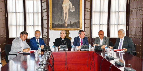 El Ayuntamiento y el Patronato de la Vivienda acuerdan una alianza para la rehabilitación integral de Los Pajaritos