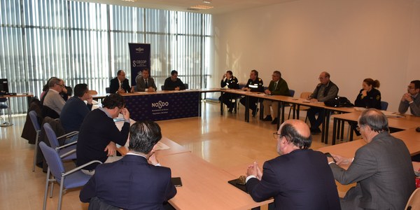 El Ayuntamiento y la CES negocian el contenido de la resolución que regulará la actividad empresarial en Semana Santa