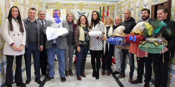 El Distrito Triana proclama a los Reyes Magos, la Estrella de la Ilusión y el Heraldo para su Cabalgata de la tarde del 6 de enero