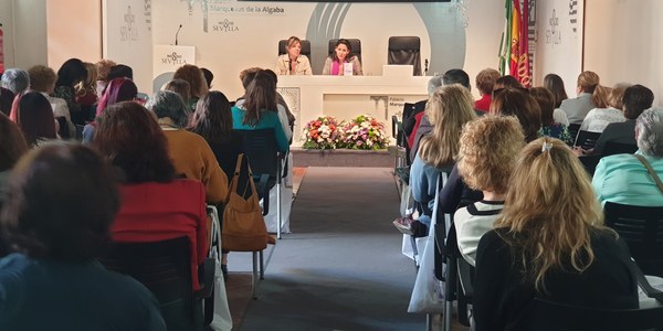 El Palacio Marqueses de La Algaba acoge la jornada que conmemora el XXV aniversario del Consejo Municipal de la Mujer