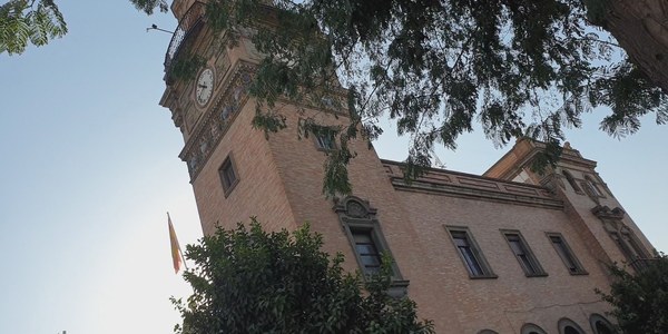 El Pleno aprueba de forma inicial el primer catálogo de protección de arquitectura regionalista para la ciudad que incluye 33 edificios de Nervión, Triana, La Palmera o Macarena y abierto a incorporaciones