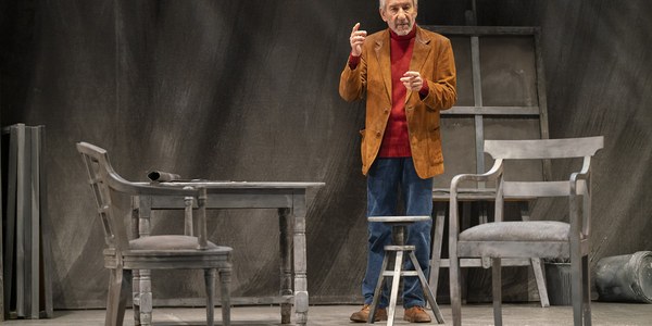 José Sacristán llega al Teatro Lope de Vega con ‘Señora de rojo sobre fondo gris’, de  Miguel Delibes