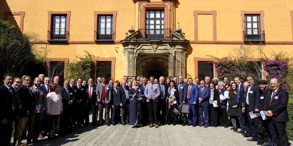 La asamblea mediterránea ARLEM acuerda en Sevilla un informe donde reclama a los gobiernos nacionales simplificar trámites y potenciar las incubadoras para facilitar a los jóvenes la creación de empresas