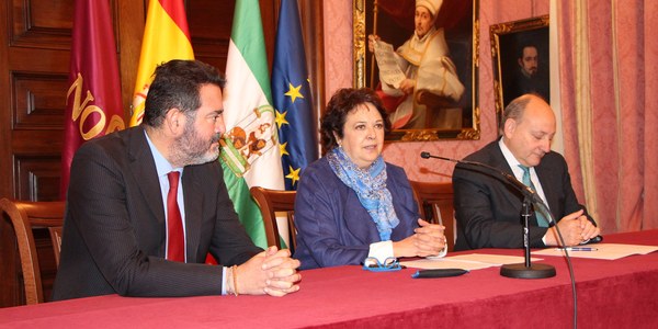 La campaña ‘Sevilla se viste de moda’ plantea, con el apoyo del Ayuntamiento, un programa de actividades de promoción del sector con motivo de la celebración en Fibes durante el mes de febrero de los Premios Goya, Simof, Expobelleza y Code 41