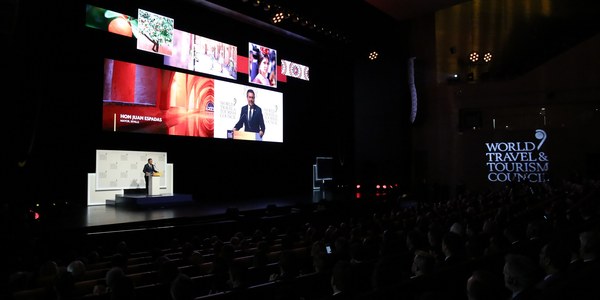 Los líderes de la industria turística mundial reunidos en la cumbre WTTC de Sevilla anuncian para España inversiones de 3.000 millones en los próximos años