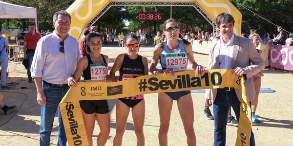 Manuel Olmedo y Mamen Ledesma, ganadores de la Carrera Popular Parque de Miraflores, tercera cita del circuito #Sevilla10 con más de 8.500 participantes