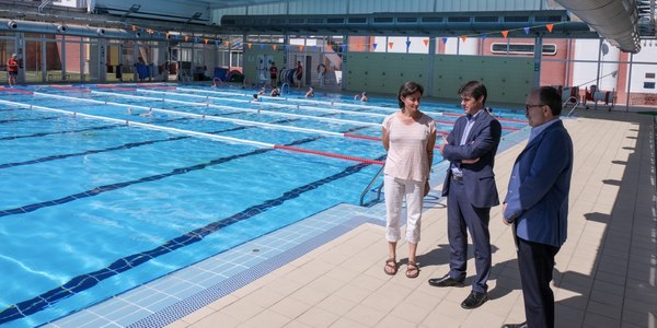 Más de 30.000 personas acceden a la oferta de baño recreativo, baño social y campus de verano de las piscinas municipales durante el mes de julio