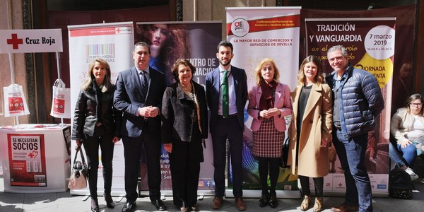 Medio centenar de comerciantes participan en las jornadas ‘Tradición y vanguardia en el comercio especializado’ que dinamizan el consumo en el centro de la ciudad