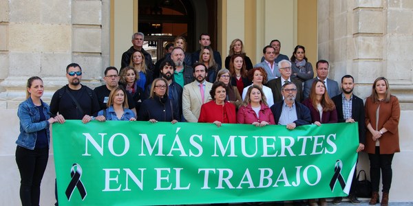 Minuto de silencio: No más muertes en el trabajo