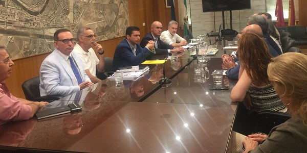 Rafael Márquez es nombrado gerente de Urbanismo y  Victoria Bravo renueva  como gerente del ICAS