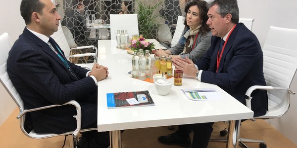 Sevilla aprovecha la feria turística  ITB de Berlín para analizar nuevas rutas con Marruecos, reforzarse en el mercado chino y ofrecer el PCT Cartuja a la inversión alemana