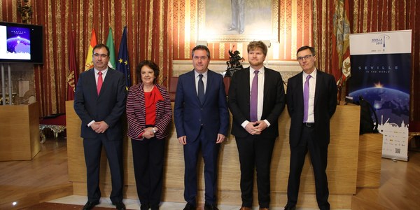 Sevilla impulsa la creación del Consejo de Alcaldes de la Red de Ciudades Ariane para reforzar la cooperación en el desarrollo de la industria aeroespacial
