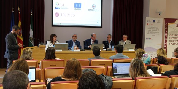 Sevilla lidera un proyecto europeo de investigación pionero en atención social a la tercera edad impulsado por la Universidad hispalense con apoyo del Ayuntamiento