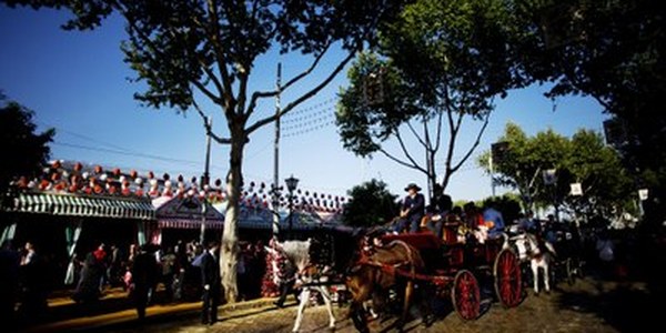 El Ayuntamiento de Sevilla adjudica cinco casetas que han quedado vacantes para la Feria de Abril de 2020 y destina una de ellas al Distrito Cerro-Amate