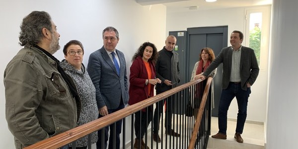 El Ayuntamiento aprueba la construcción de al menos 16 ascensores en edificios con graves problemas de accesibilidad y sin recursos con una inversión de 2,1 millones de euros