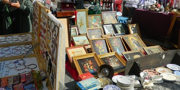 El Ayuntamiento aprueba la reanudación esta semana de los 11 mercadillos de venta ambulante aunque cuatro de ellos lo harán con el 50% de los puestos