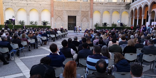 El Ayuntamiento de Sevilla constituye las nuevas juntas municipales que estrenan un modelo de funcionamiento más abierto, participativo, plural y con más presencia de entidades
