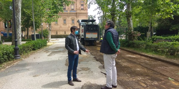 El Ayuntamiento de Sevilla inicia la última fase de las obras que completarán la renovación de todos los viales de asfalto y de albero del Parque de María Luisa