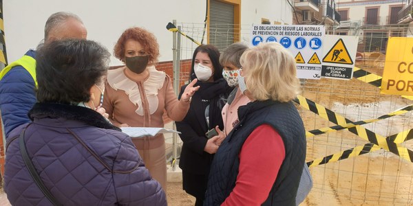 El Ayuntamiento de Sevilla inicia las obras de la segunda fase de la reurbanización integral de la barriada de Las Torres de Torreblanca por 772.197 euros