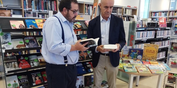 El Ayuntamiento ejecuta el segundo mayor contrato de inversión de los últimos años para la compra de libros para las bibliotecas municipales