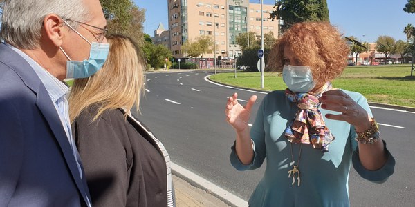 El Ayuntamiento ejecuta una inversión de 1,5 millones de euros para la sustitución del colector de la Avenida Luis Uruñuela en Sevilla Este