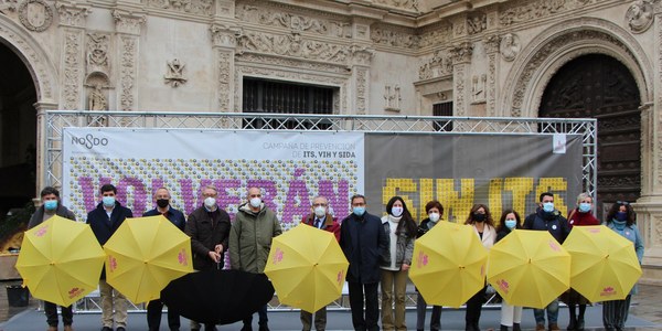 El Ayuntamiento lanza la campaña ‘Volverán los besos sin ITS’ que incide en la información para evitar el contagio de enfermedades de transmisión sexual entre los jóvenes y enmarcada en la estrategia municipal por una Sevilla Libre de VHI y Sida