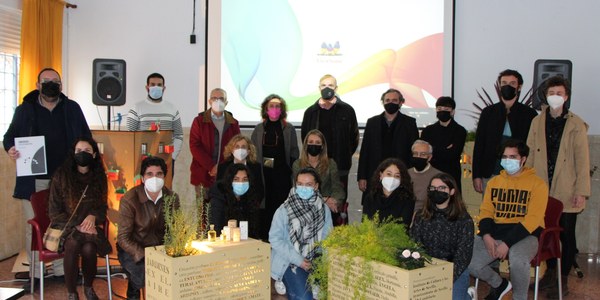 El ICAS promueve la diversidad de Tres Barrios con ‘Jardines en el Aire’, el proyecto de Luces de Barrio 2020