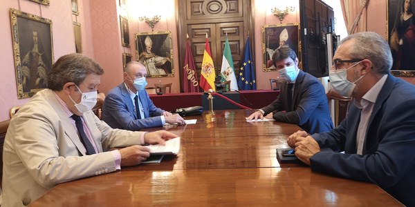 La Consejería de Salud y Familias y el Ayuntamiento de Sevilla ponen en marcha una comisión técnica para la detección y contención de posibles brotes de la COVID 19 a través de los análisis de las aguas residuales de Emasesa