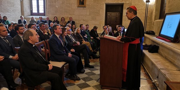 La Fundación Alberto Jiménez-Becerril entrega su VI Premio contra el Terrorismo y la  Violencia al cardenal Miguel Ayuso Guixot por su experiencia en zonas de conflicto y en su resolución