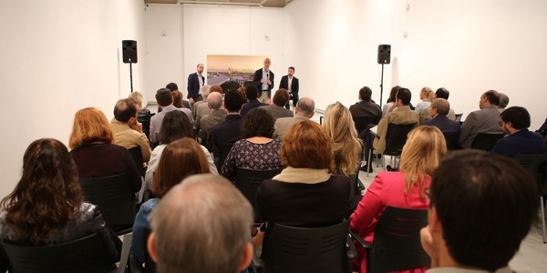 La Junta de Gobierno aprueba el nuevo plan turístico 2021-2024 de Sevilla para diversificar la oferta, llevar los flujos de visitantes a otros barrios y reforzar la competitividad y sostenibilidad del destino