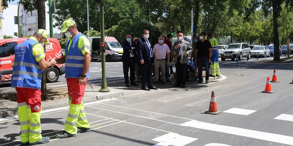 Mejora de los accesos a las barriadas del Zodíaco y San Carlos en San Pablo-Santa Justa con una nueva reordenación del tráfico en la zona