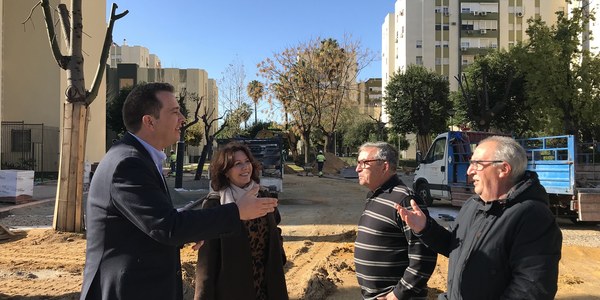 Obras de reurbanización en la Avenida de Las Asociaciones de Vecinos del Distrito Norte con la renovación de redes y la puesta en marcha de una prueba piloto de sistema de drenaje urbano sostenible en parterres
